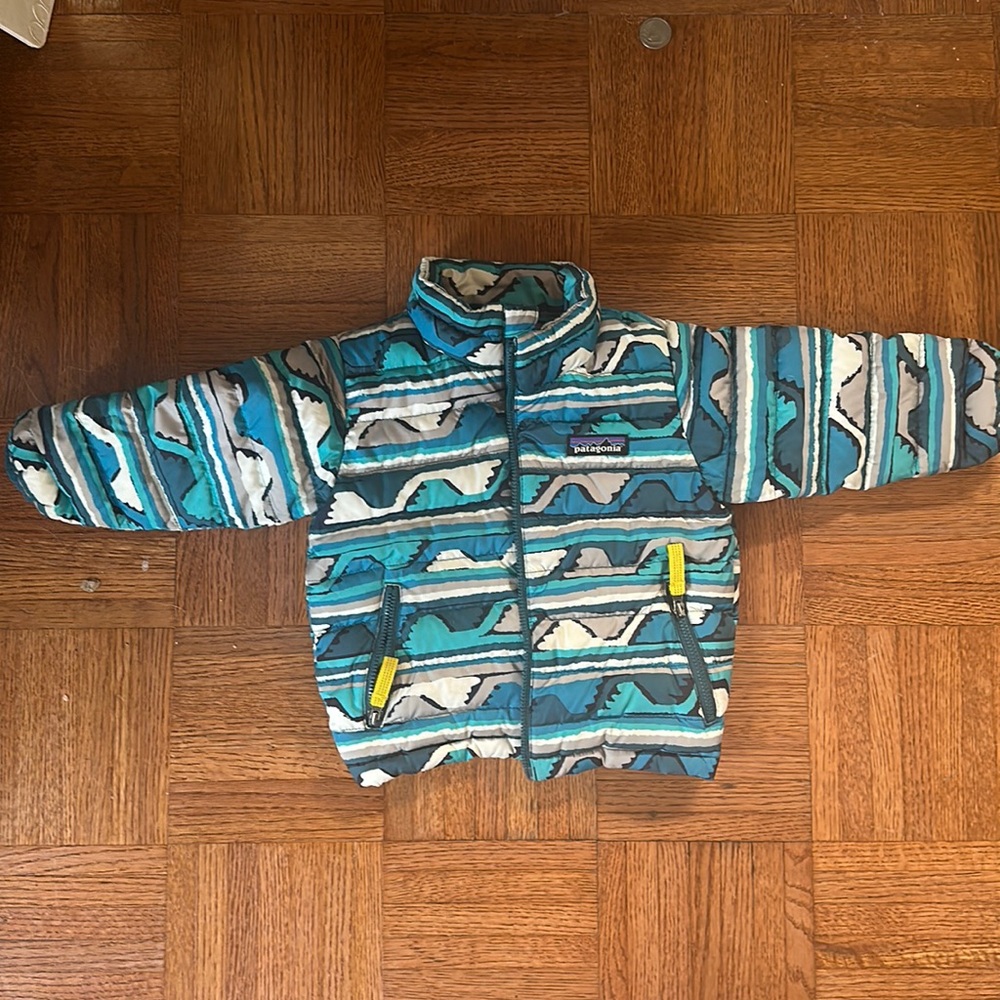 Patagonia down sweater jacket